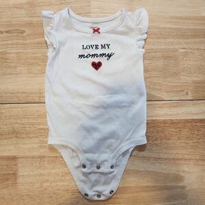 Girls onesie "Love My Mommy"